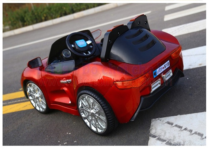 xe o to dien tre em aston martin dochoimaugiao vn 23